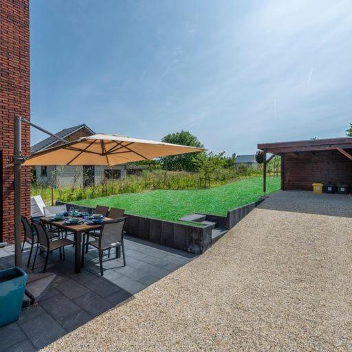 Unique Hideaway, Holiday House With Large Garden Kortenaken Extérieur photo